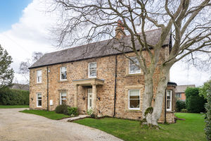 Photo 24- click for photo gallery